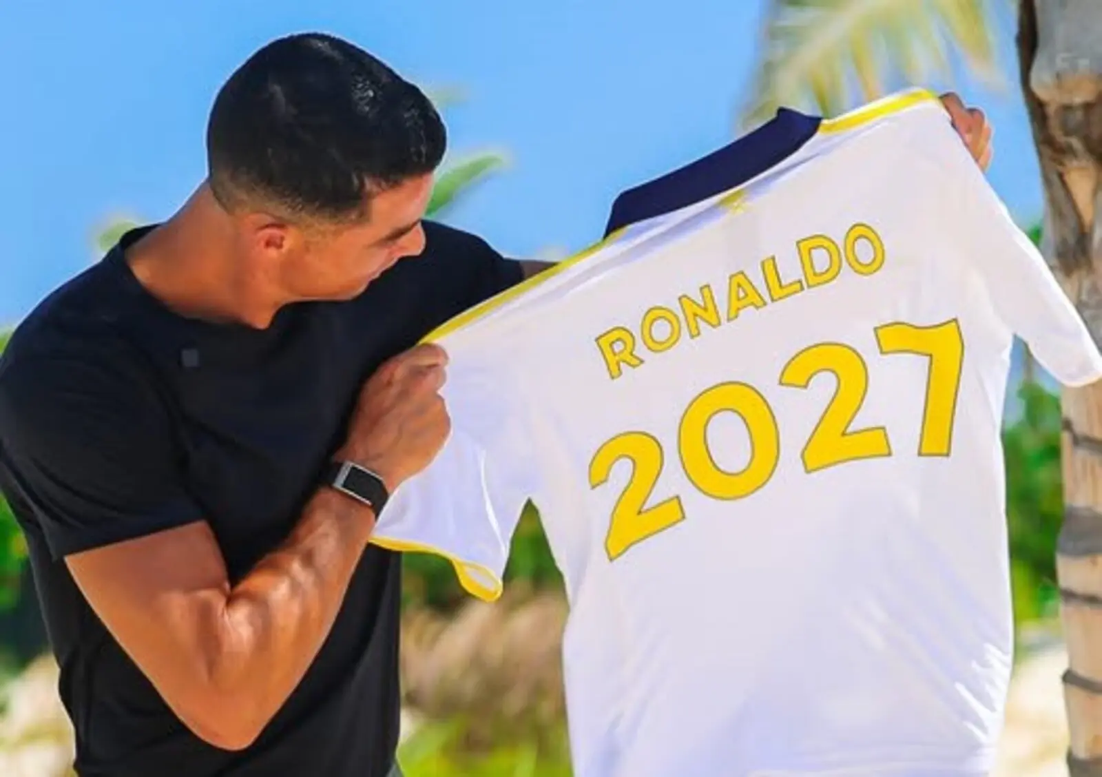 📰 Cristiano Ronaldo prolonga su legado en Arabia: renueva con Al Nassr hasta 2027.