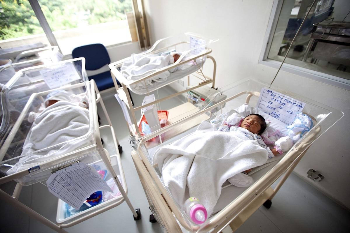 Vietnam suspende el límite de dos hijos por familia.