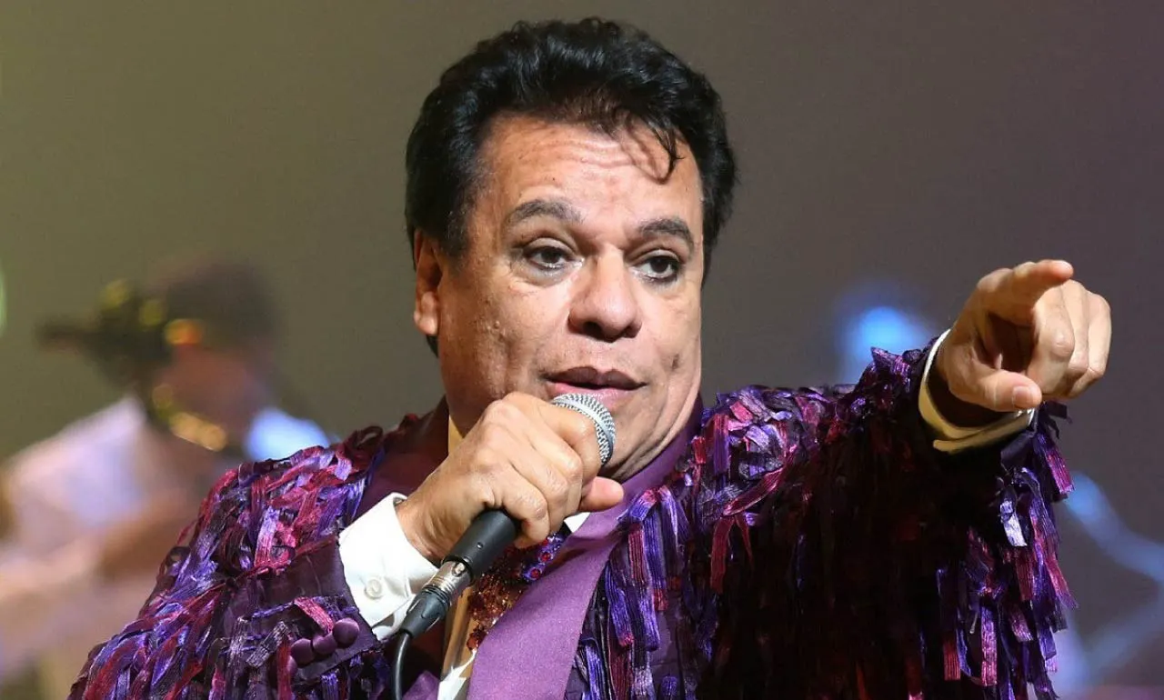 🎶 Juan Gabriel resucita el amor con su nuevo sencillo inédito: «Nunca Había Amado Así» 🎤.