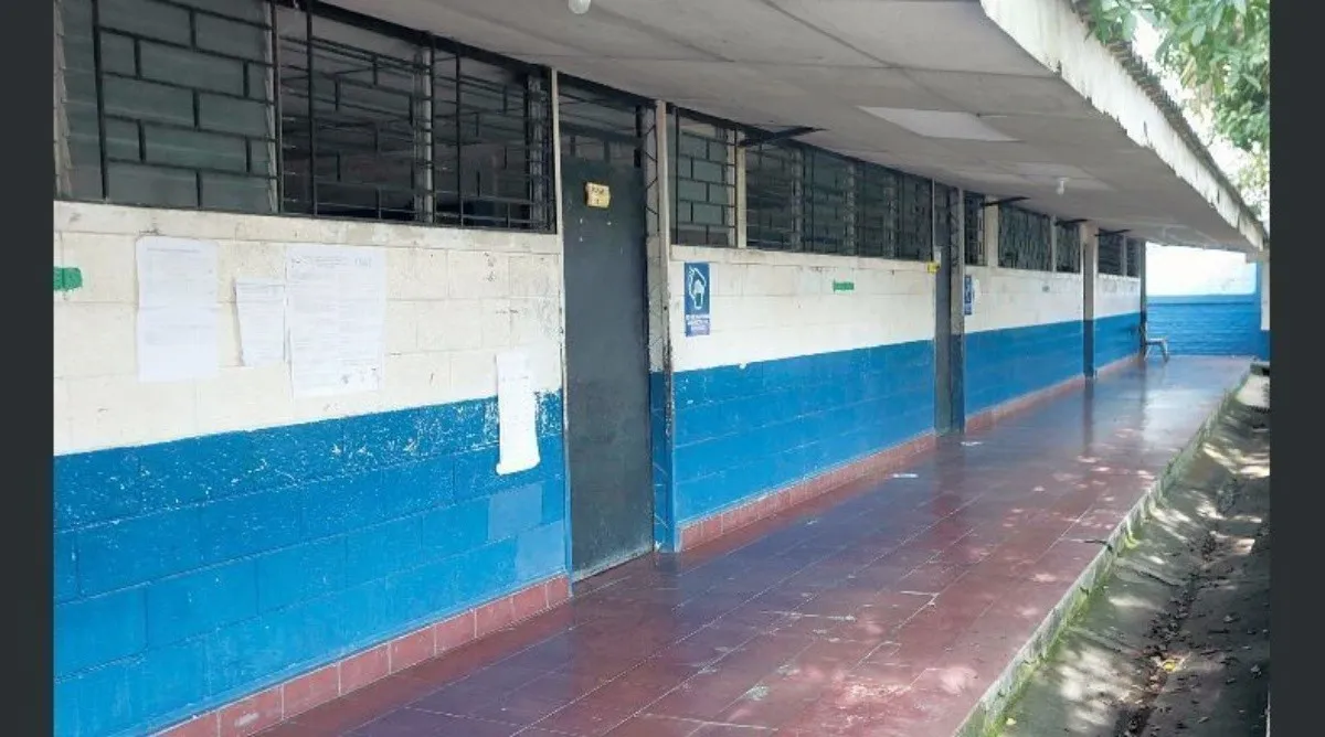 Se prohibe lenguaje inclusivo en todas las escuelas públicas de El Salvador.
